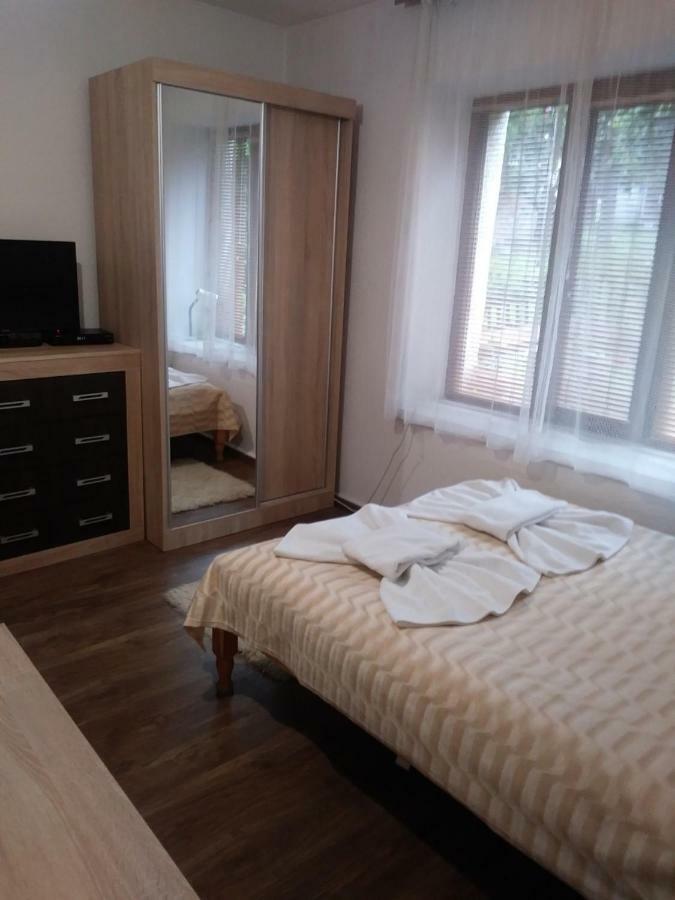 Guest House Emmy Trigrad Kültér fotó